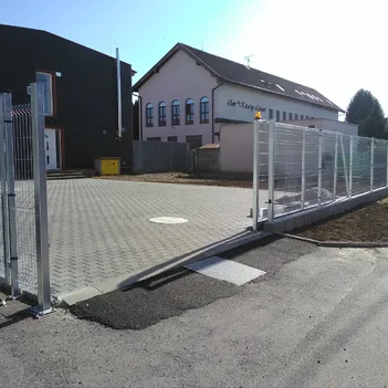 Kovové posuvné brány na mieru Kovové posuvné brány na mieru